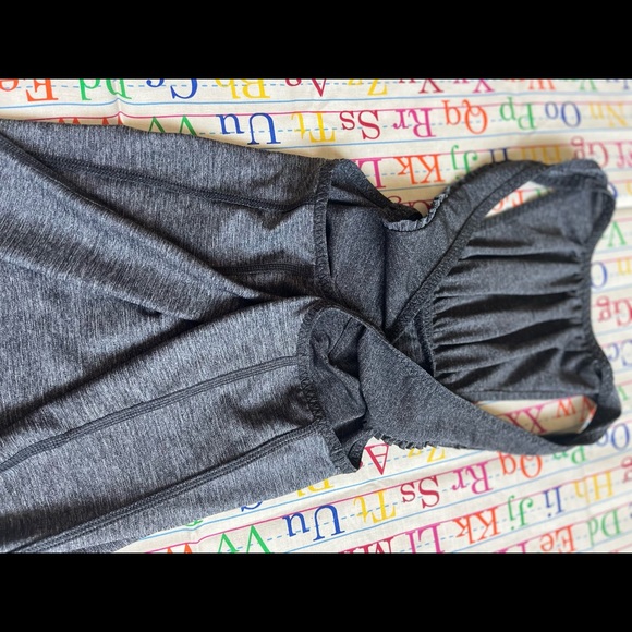 Lululemon Run: Silver Bullet Sleeveless Tech top - Picture 10 of 15